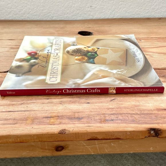 Vintage Christmas Crafts Book by Sara Toliver - Picture 3 of 4